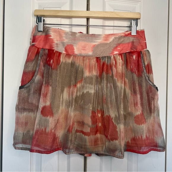 Charlotte Russe Patterned Skirt - Picture 4 of 5